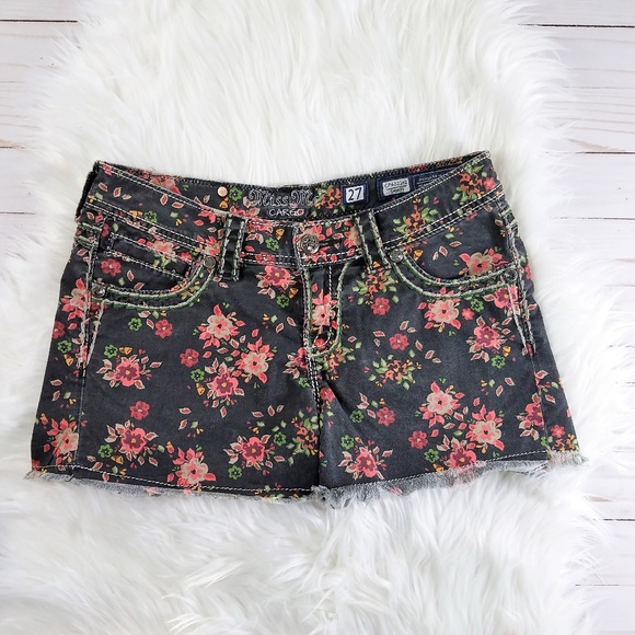 Miss Me Pants - MISS ME Floral Frayed Hem Cargo Shorts 27